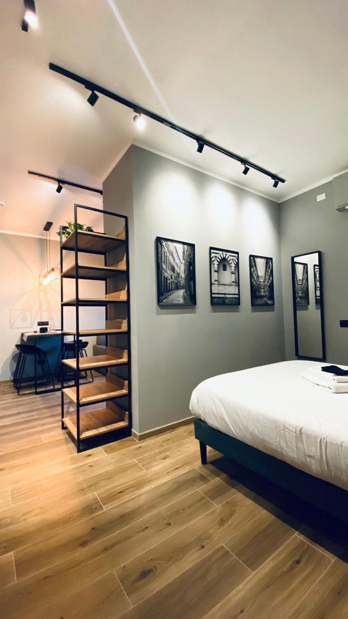 M4 Black Monolocale Moderno E Funzionale Scandicci