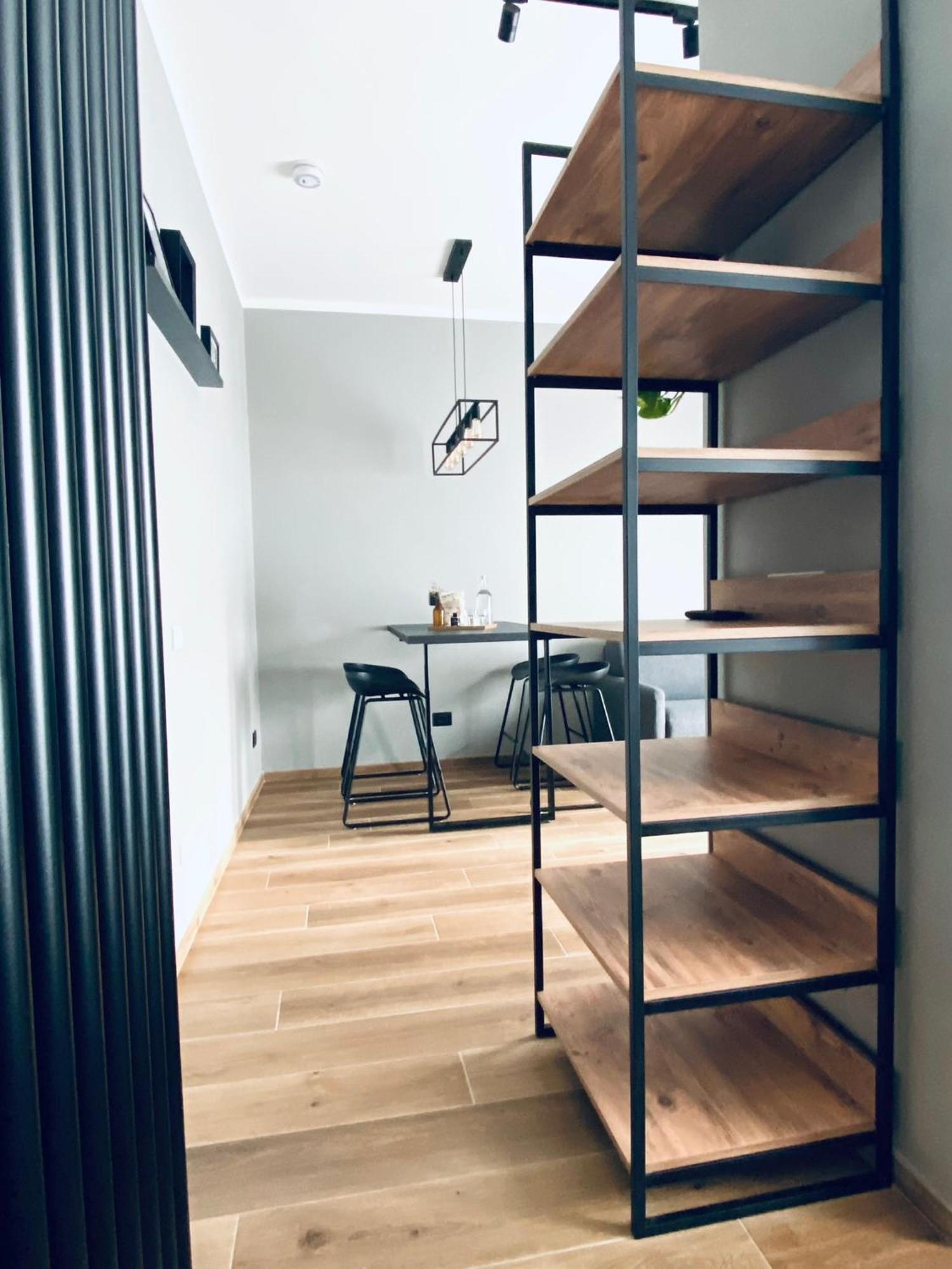 Appartement M4 Black Monolocale Moderno E Funzionale *